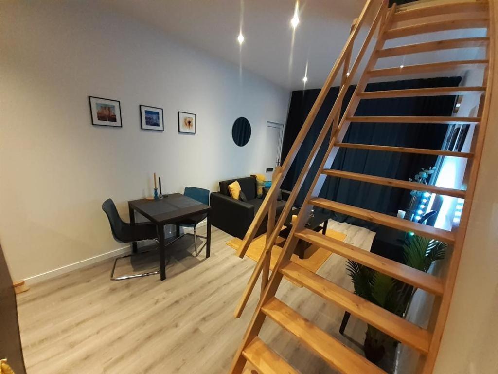 Appartement DELUXE Tilbourg Extérieur photo